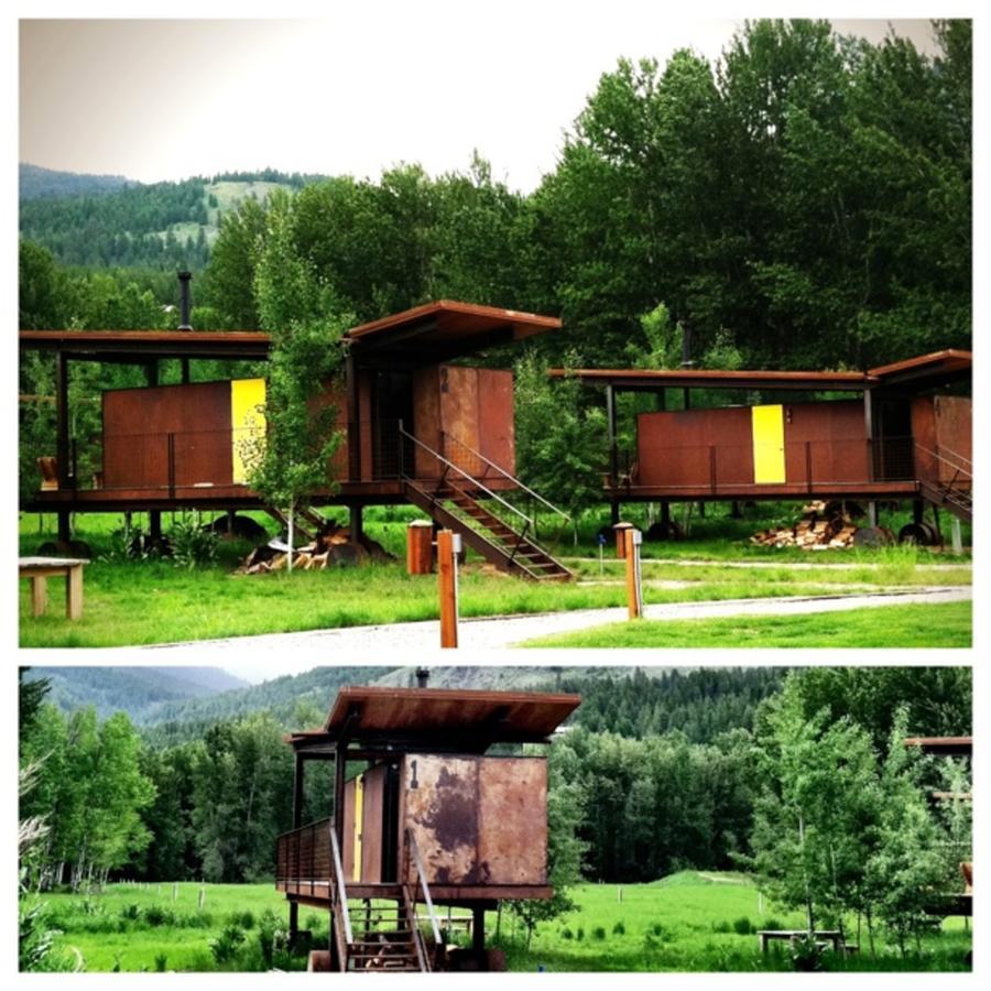 Rolling Huts Villa Mazama Exterior photo